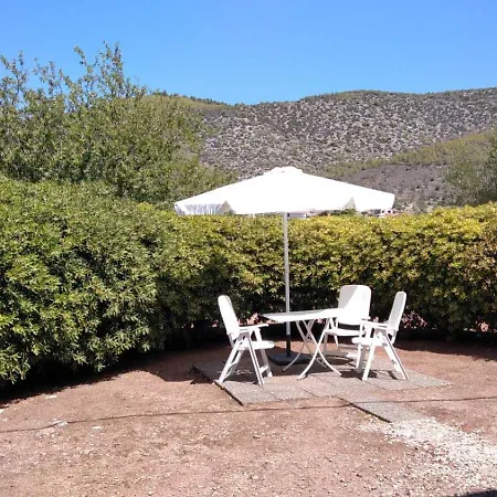 κατοικία με θέα & ησυχία -house In A Peaceful Area *