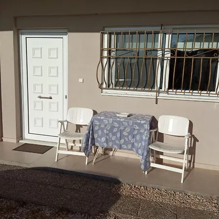 κατοικία με θέα & ησυχία -house In A Peaceful Area